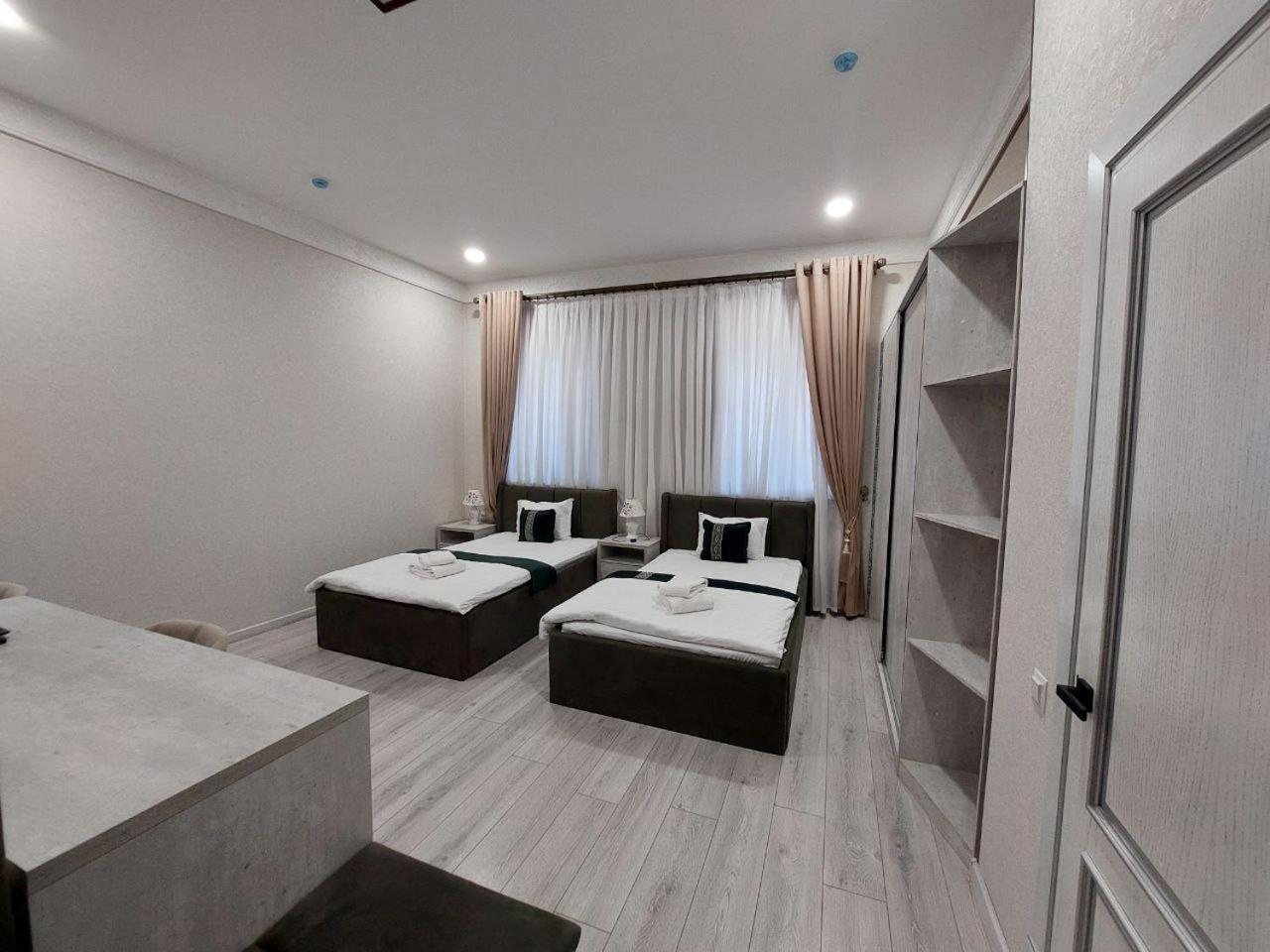 Hotel Asian Plaza à Boukhara Extérieur photo
